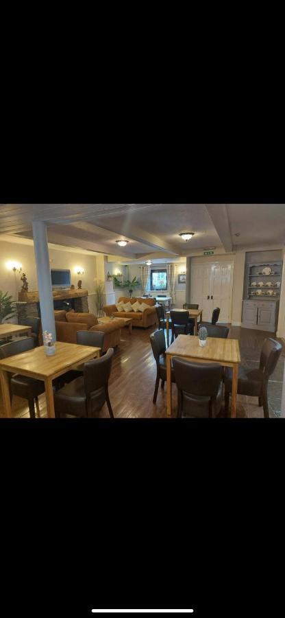 The Countryman Inn Llantrisant  Exterior foto